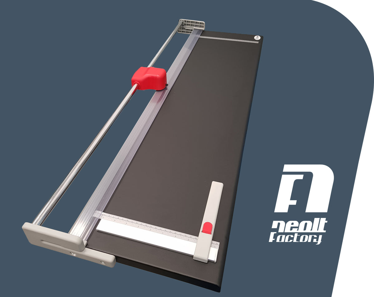 Neolt Desk Trim